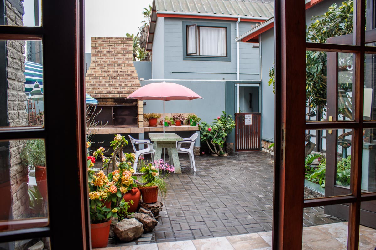 Courtyard from breakfast room